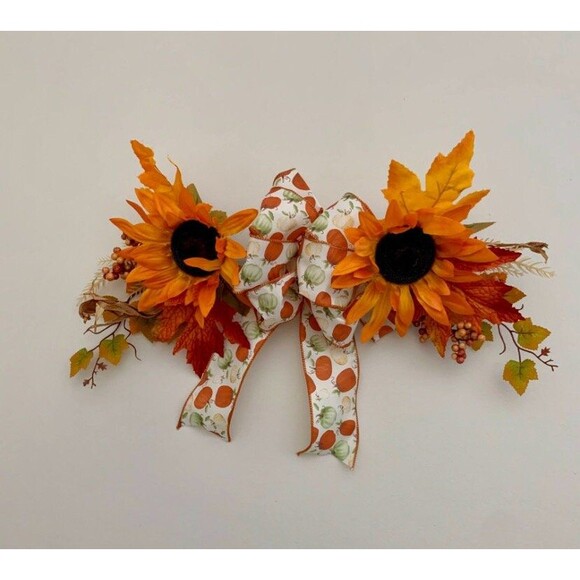 Fall Sunflower Lantern Swag: Autumn Mantle Centerpiece - Picture 10 of 10